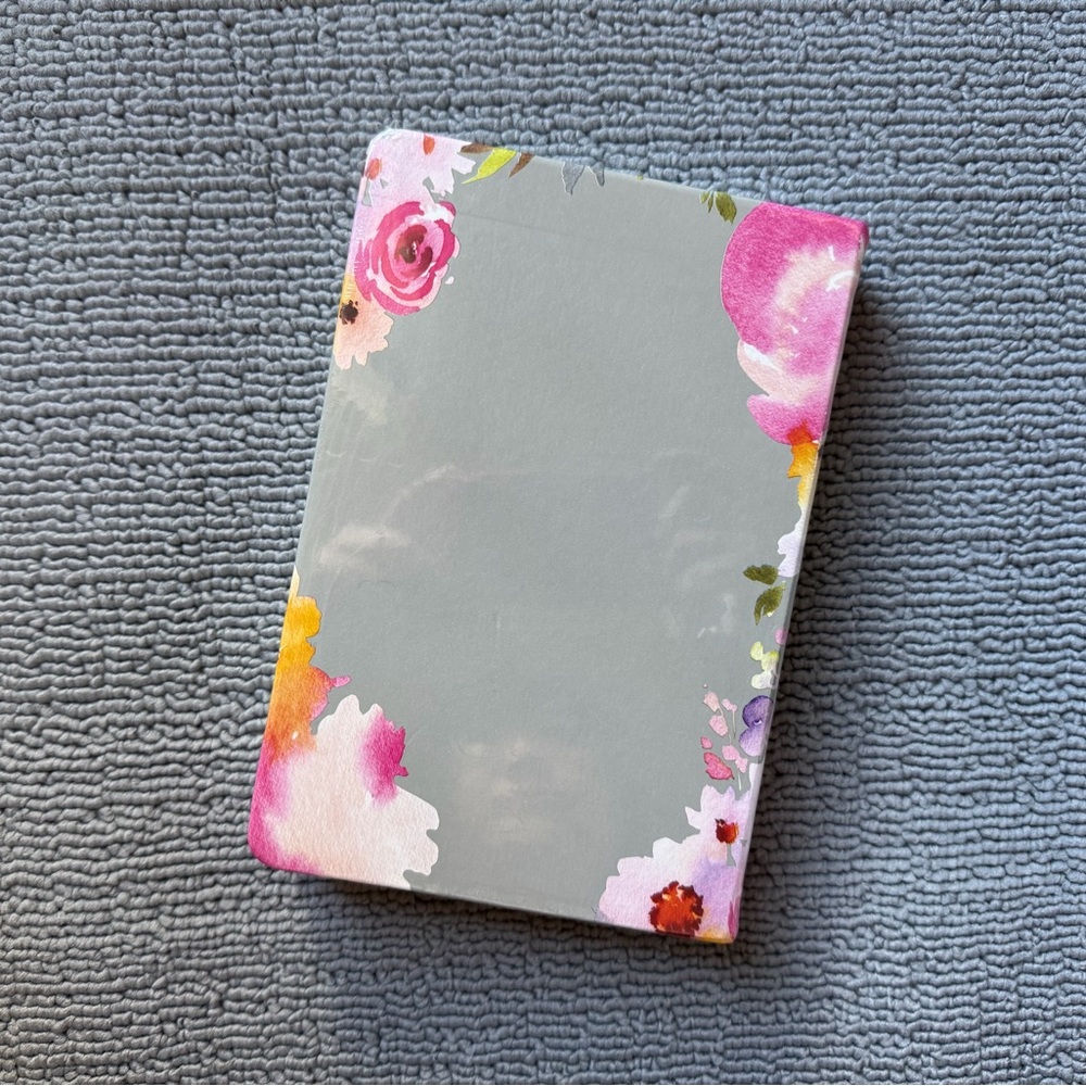2026 Journal Book / Yearly Planner / Notebook (A5) - Picture 2 of 11